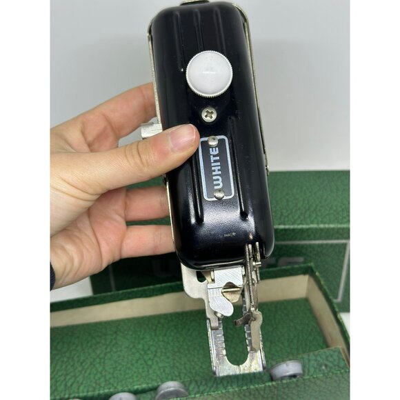 VTG White Sewing Machine Buttonhole Attachment With Box & Accessories - Picture 5 of 6